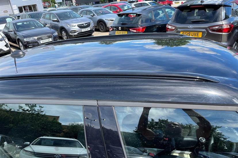Mini Countryman 1.6 One White #19