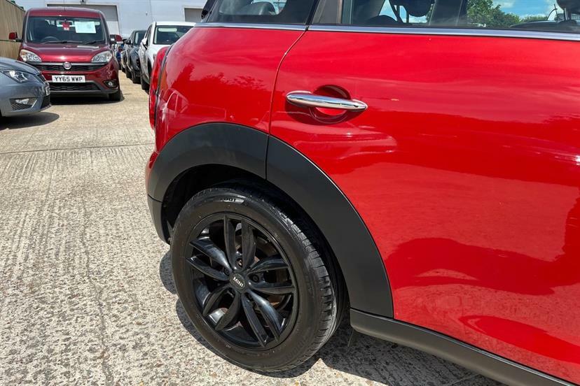 Mini Countryman 1.6 One White #15