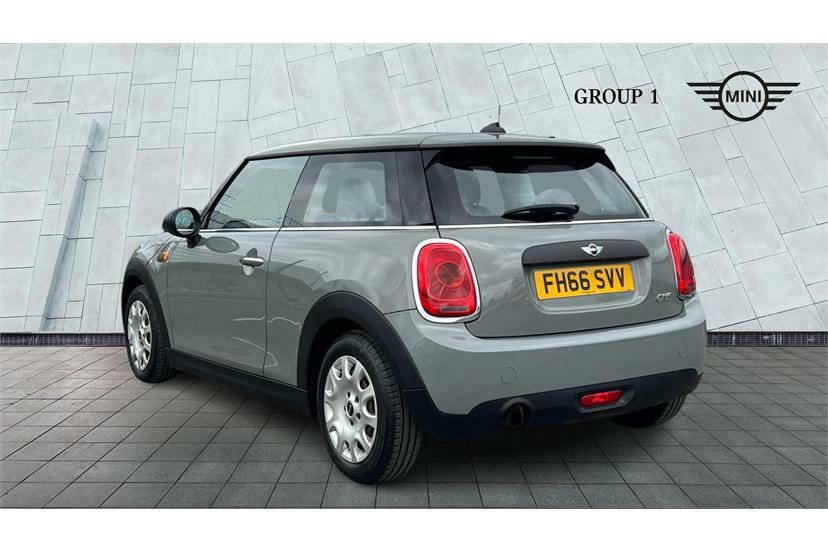 Mini Hatch 1.2 One #2
