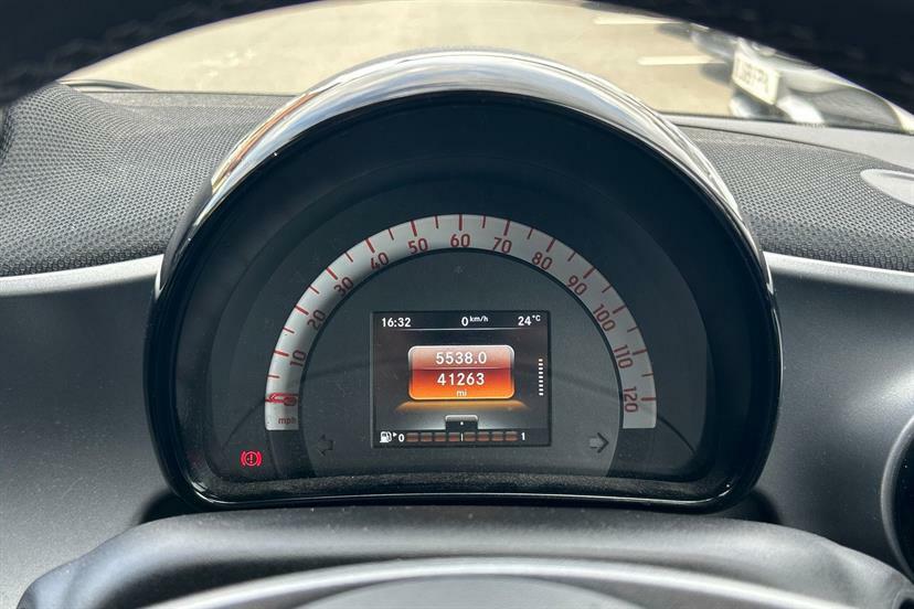 Smart Forfour 1.0 Urban Shadow Edition White #6