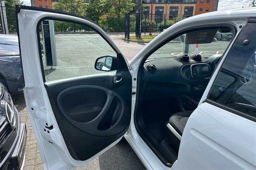 Smart Forfour 1.0 Urbanshadow Euro 6 Ss Silver #18