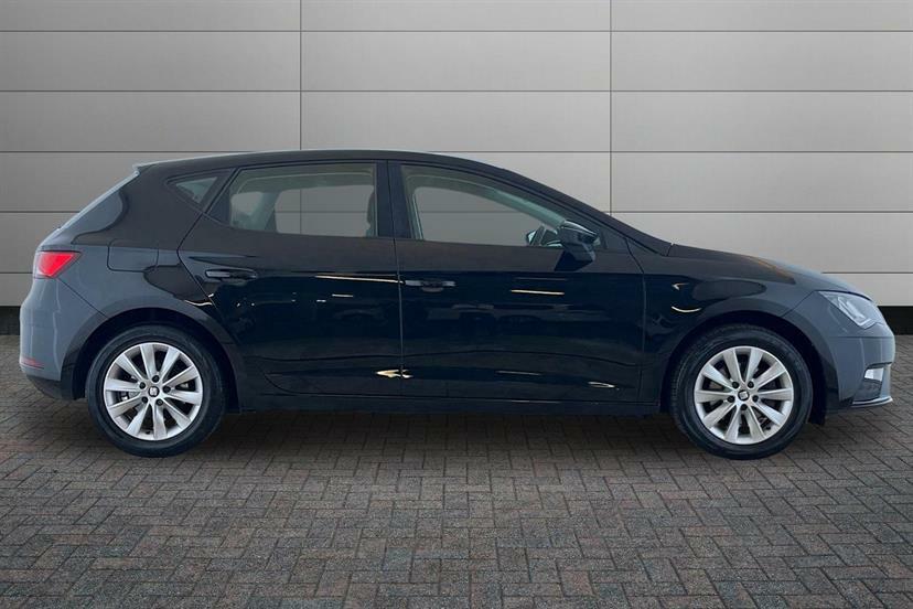 Seat Leon 1.6 Tdi Se Technology Black #4