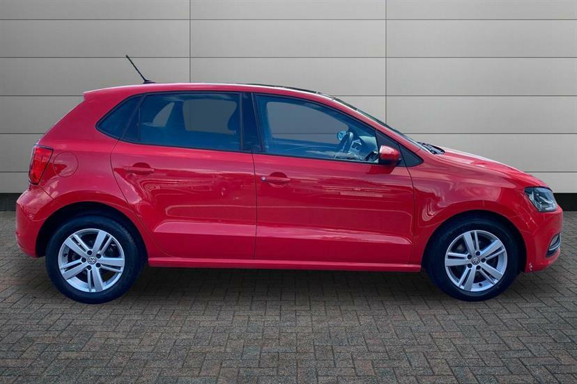Volkswagen Polo 1.2 Tsi Match Edition Red #4