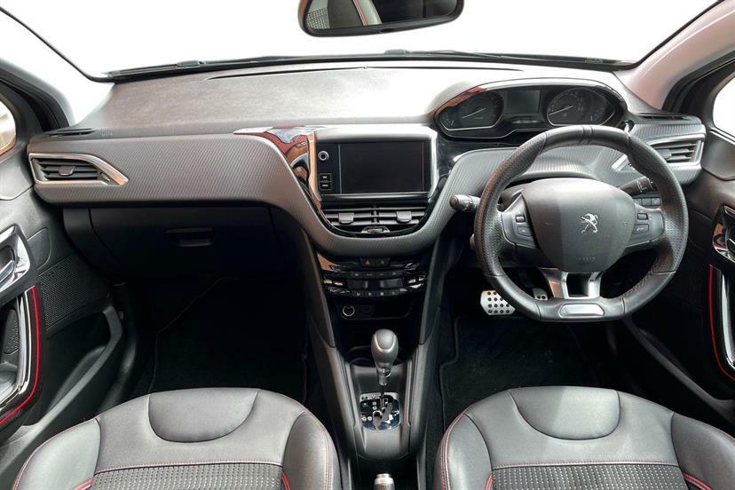Peugeot 208 1.2 Puretech 110 Gt Line Eat6 Black #5