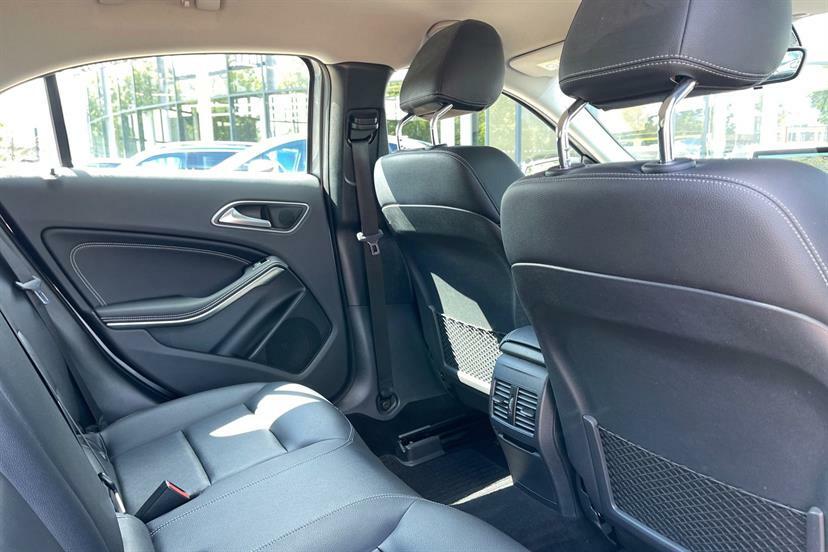 Smart Fortwo Cabrio 60Kw Eq Prime Premium Plus 17Kwh Black #18