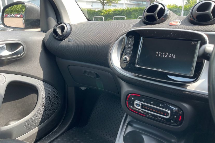 Smart Fortwo Cabrio 0.9T Prime Sport Premium Plus Cabriolet Twinamic White #37