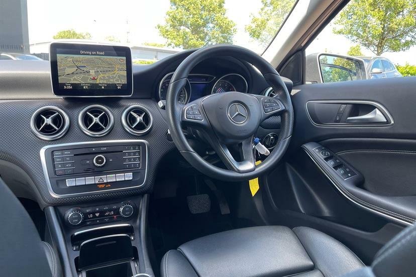Smart Fortwo Cabrio 60Kw Eq Prime Premium Plus 17Kwh Black #21