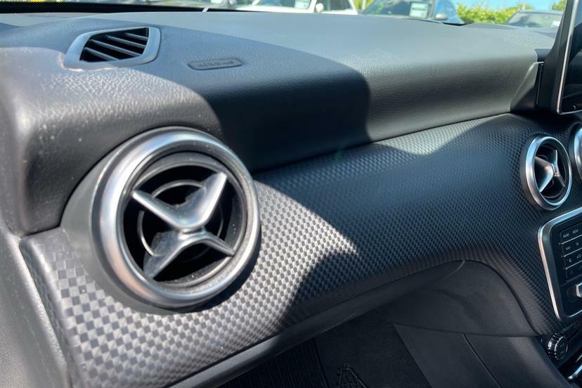 Smart Fortwo Cabrio 60Kw Eq Prime Premium Plus 17Kwh Black #29