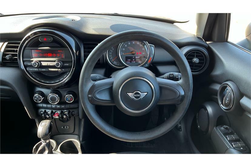Mini Hatch 1.2 One 101 Bhp Black #5