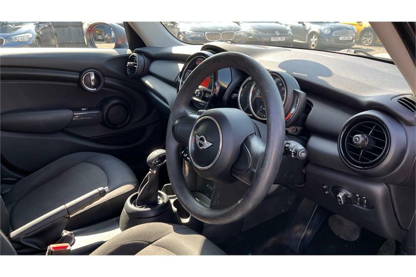 Mini Hatch 1.2 One 101 Bhp Black #6
