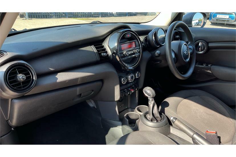 Mini Hatch 1.2 One 101 Bhp Black #7