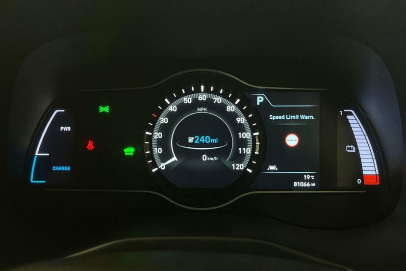 Hyundai Kona Hatchback Black #24