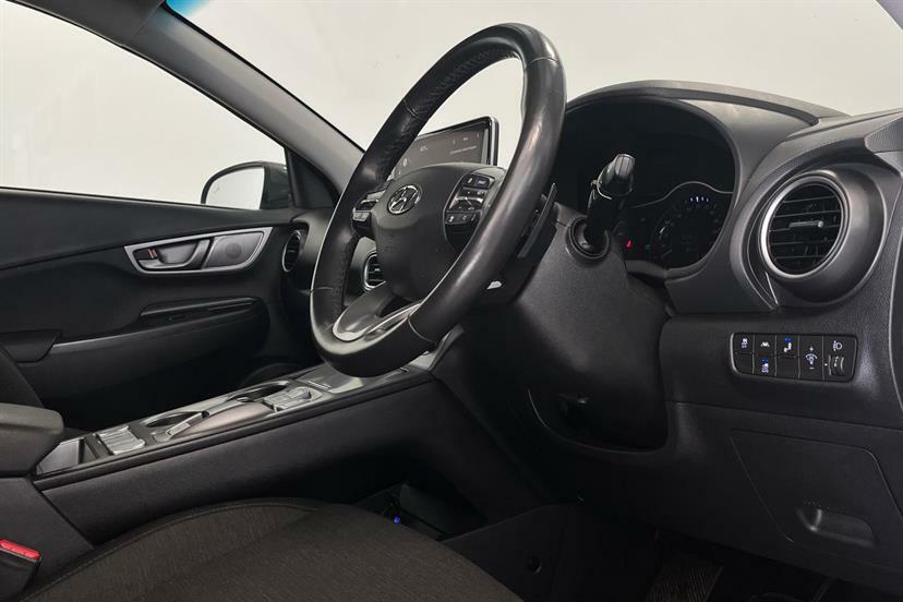 Hyundai Kona Hatchback Black #13