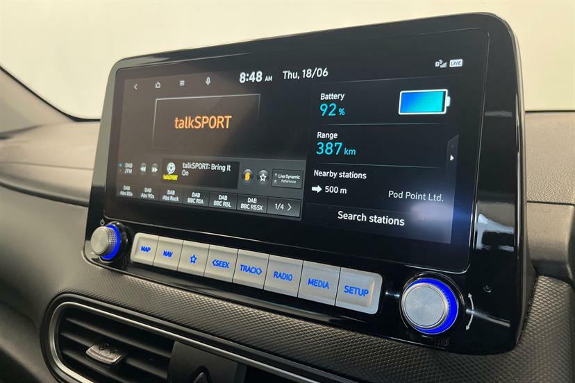 Hyundai Kona Hatchback Black #18