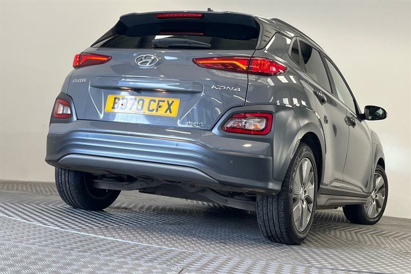 Hyundai Kona Hatchback Black #33