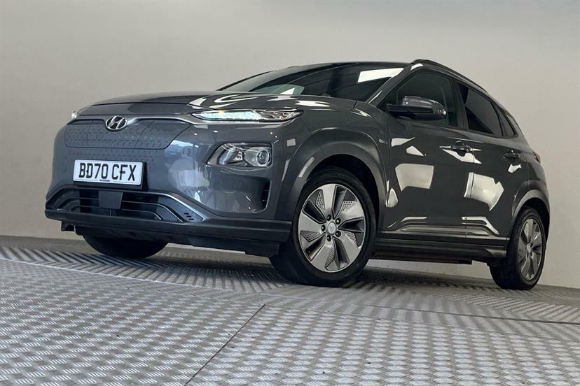 Hyundai Kona Hatchback Black #31