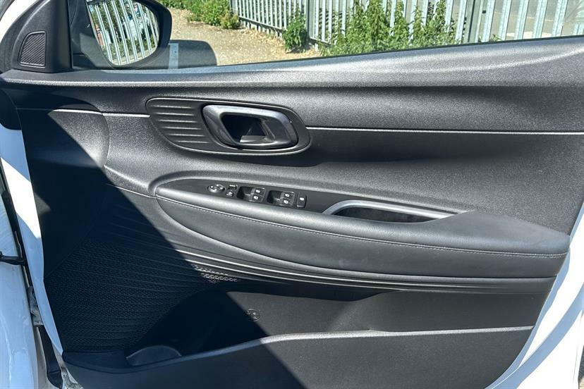 Hyundai I20 1.0T Gdi Element Black #11