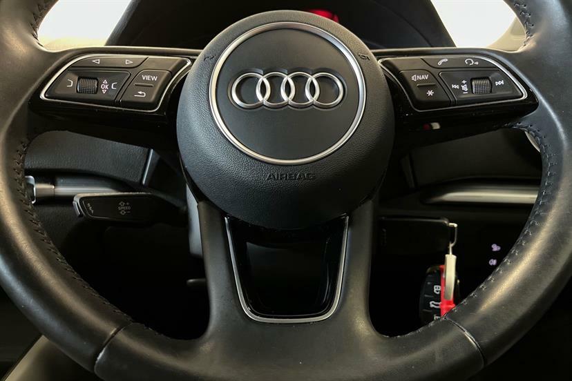 Audi A3 1.6 Tdi Se Technik 114 Bhp Grey #24