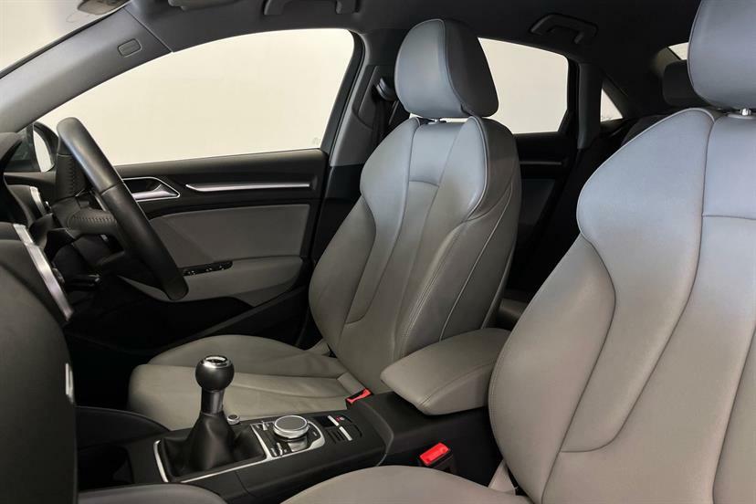 Audi A3 1.6 Tdi Se Technik 114 Bhp Grey #33