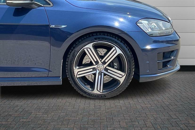Volkswagen Golf Hatchback Black #4