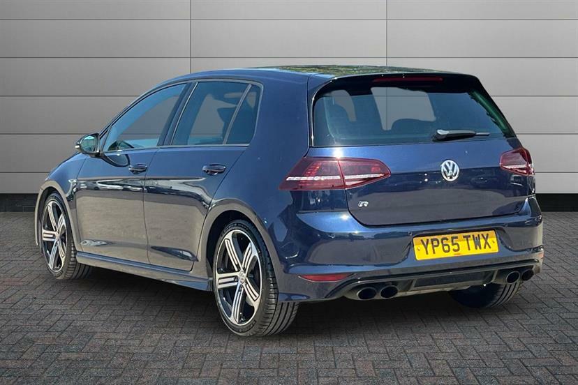 Volkswagen Golf Hatchback Black #2