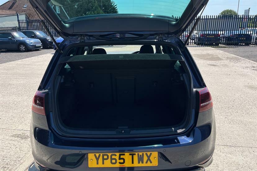Volkswagen Golf Hatchback Black #8