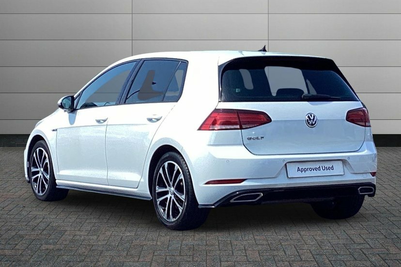 Volkswagen Golf 2.0 Tdi R-line Hatchback Dsg 150 Ps DC18VSX White #3