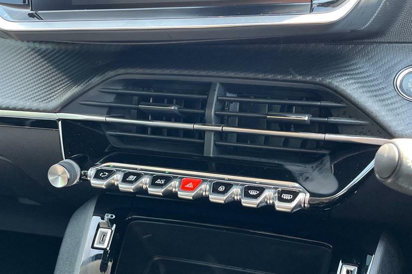Peugeot e-208 50Kwh E-style Hatchback 7.4Kw C  #16