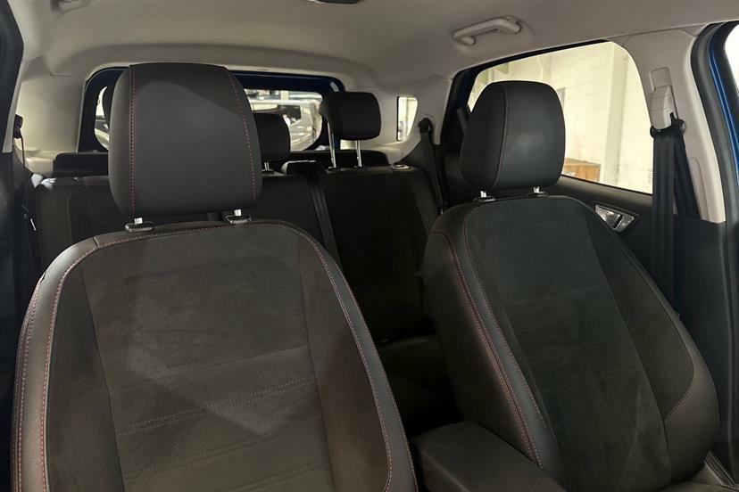 Ford Ecosport St-line White #36