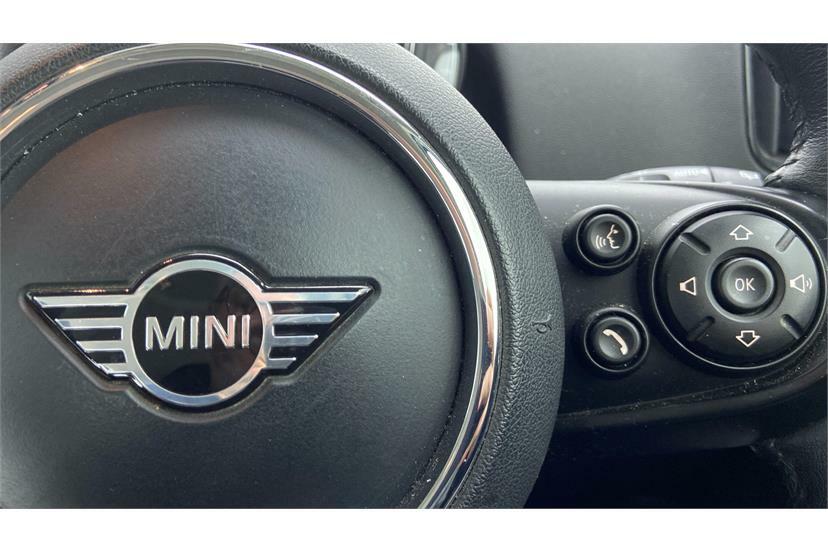Mini Countryman 1.5 Cooper White #16