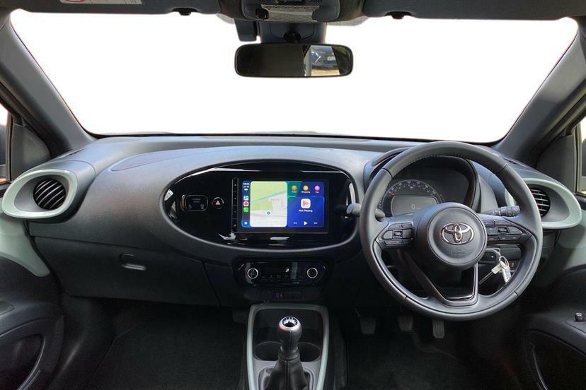 Toyota Aygo X 1.0 Vvt-i Edge Black #5