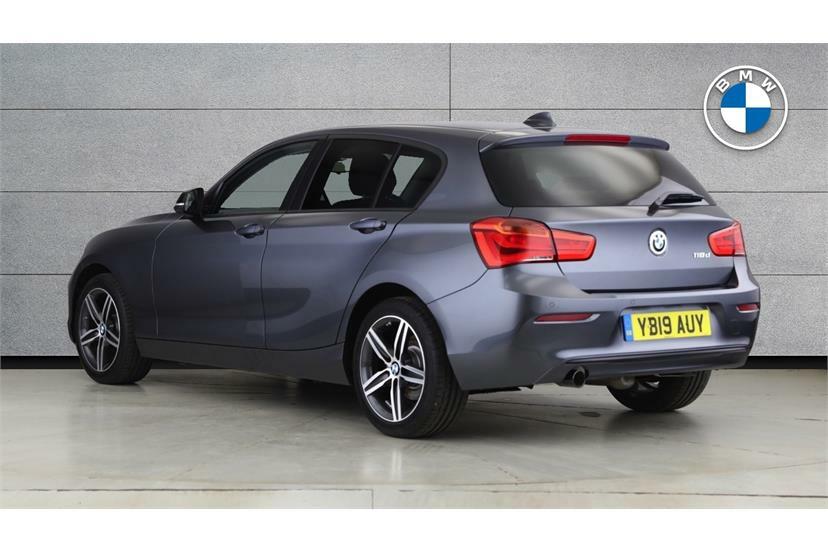 BMW 1 Series M140i Shadow Edition Step Red #2