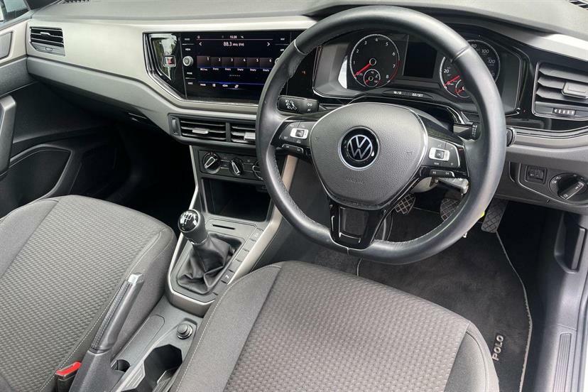 Volkswagen Polo 1.0 Tsi 110 Sel White #6