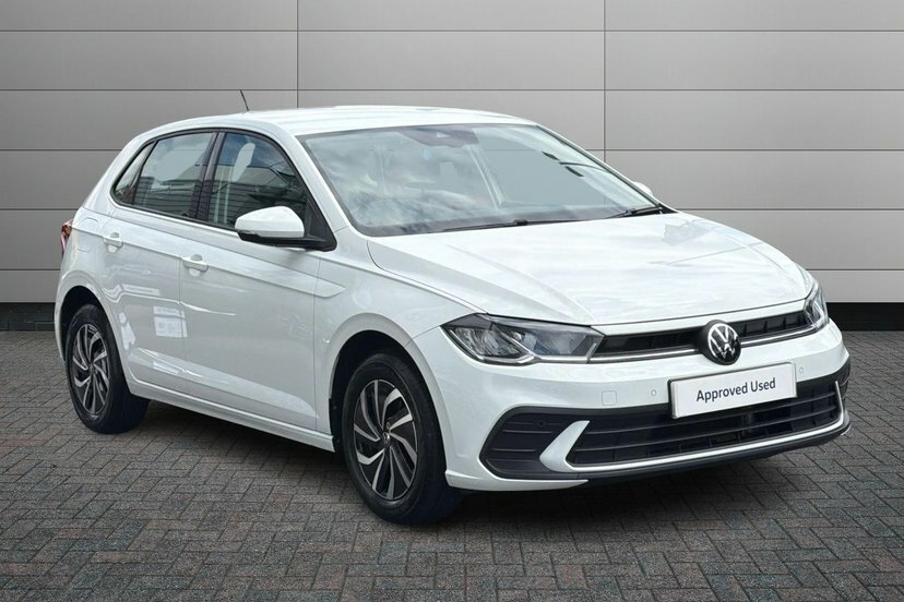 Volkswagen Polo 1.0 Tsi Life Hatchback 95 Ps LS23XWJ White