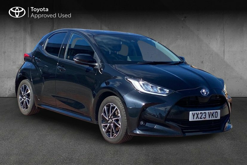 Toyota Yaris 1.5 Vvt-h Design Hatchback Hybrid E-cvt YX23VKO Black