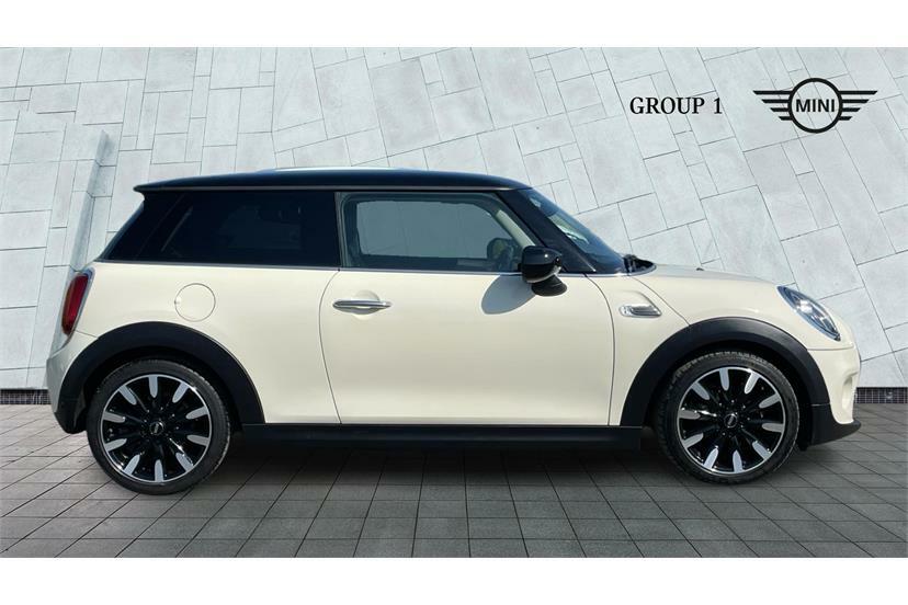 Mini Hatch 1.5 Cooper Exclusive II Comfortnav Pck White #3