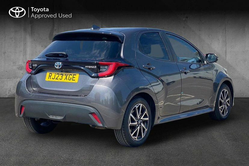 Toyota Yaris 1.5 Vvt-h Design Hatchback Hybrid E-cvt RJ23XGE Grey #2
