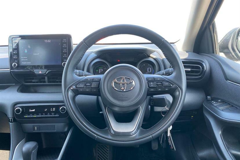 Toyota Yaris 1.5 Hybrid Design Cvt Grey #6