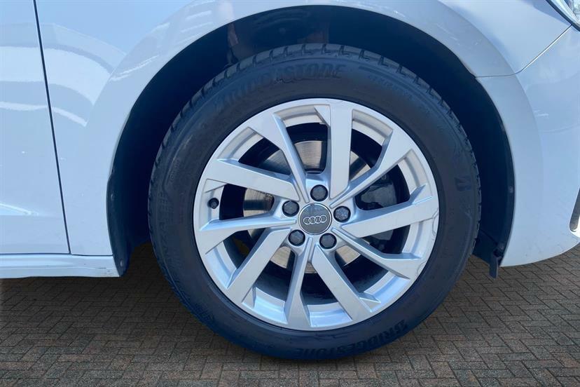 Audi A1 30 Tfsi Sport White #5