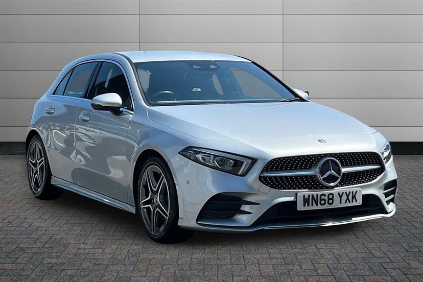 Mercedes-Benz A Class A200 Amg Line Premium WN68YXK Silver