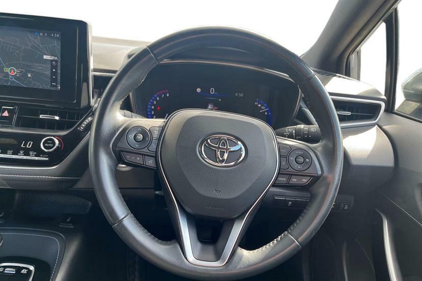 Toyota Corolla Icon Tech Black #7