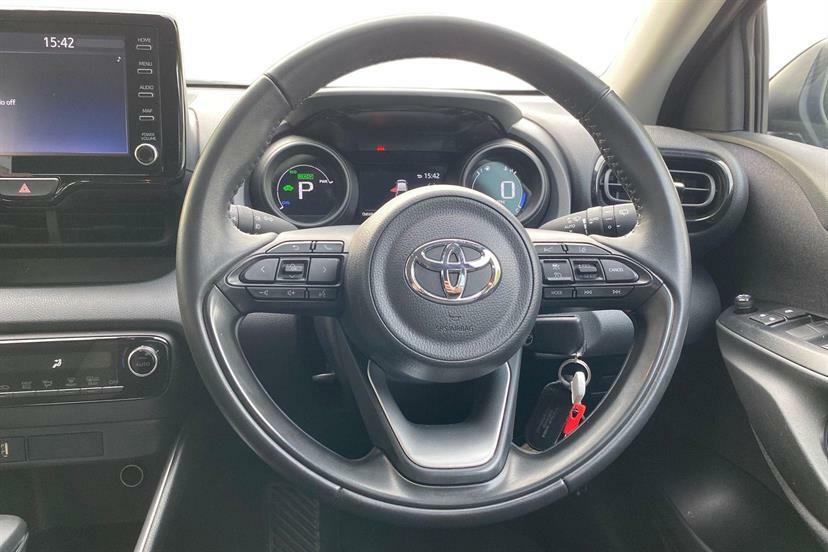 Toyota Yaris 1.5 Hybrid Design Cvt Grey #5