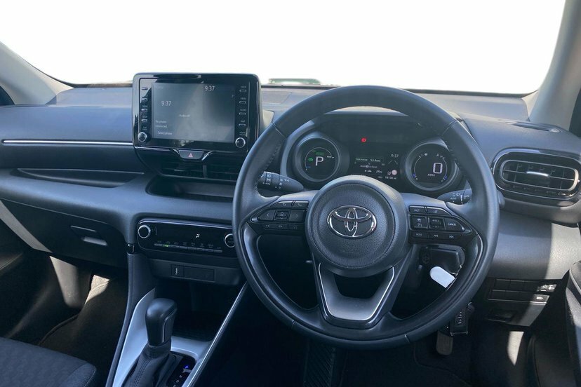 Toyota Yaris 1.5 Vvt-h Design Hatchback Hybrid E-cvt RJ73NVR Grey #6