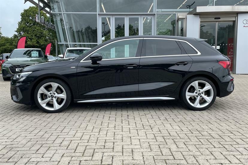 Audi A3 A3 Sportback 35 Tdi Technik Black #15