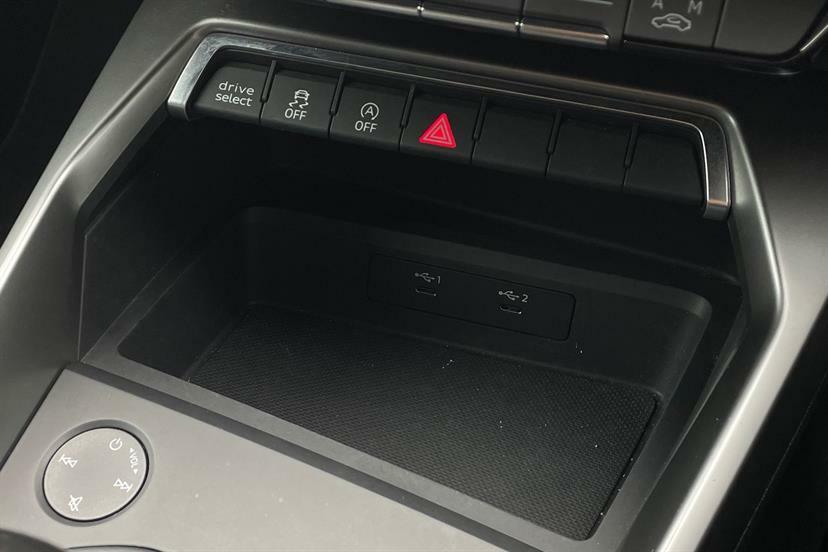 Audi A3 A3 Sportback 35 Tdi Technik Black #31