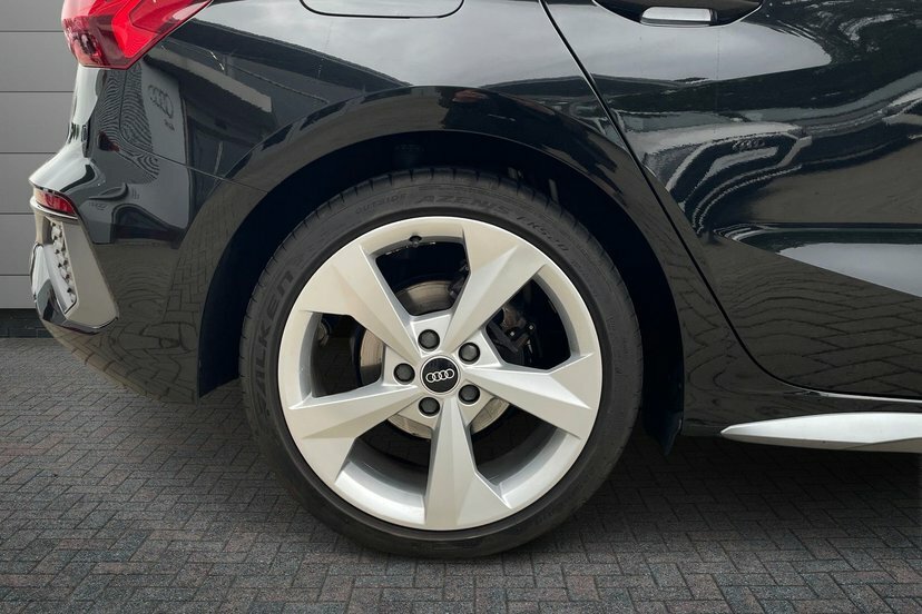 Audi A3 1.0 Tfsi 30 S Line Sportback 11 Black #5