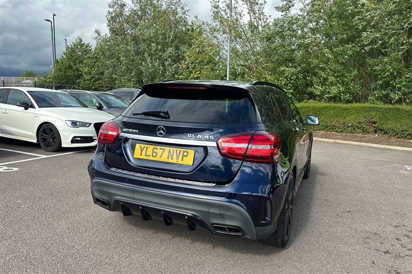 Mercedes-Benz GLA Class Gla 200 D Se Black #37