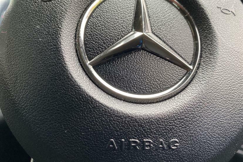 Mercedes-Benz C Class Red Red #36
