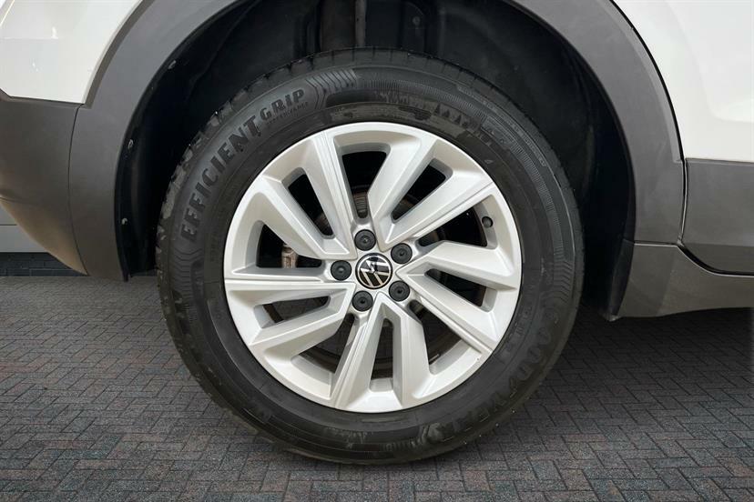 Volkswagen T-Cross 1.0 Tsi 110 Se Edition Dsg White #5