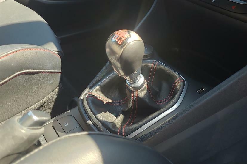Ford Fiesta Active Vignale Black #8